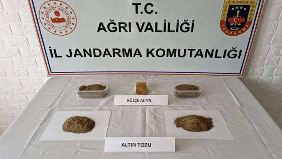 Ağrı'da külçe altın ve altın tozu ele geçirildi