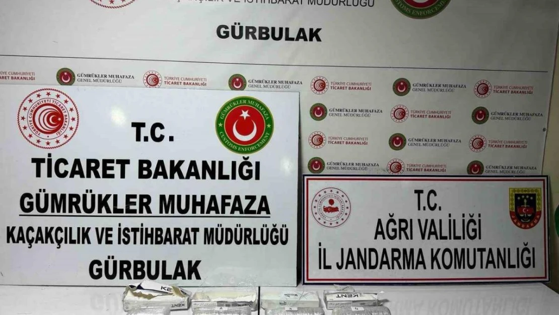 Ağrı'da uyuşturucu ve kaçak malzeme operasyonu