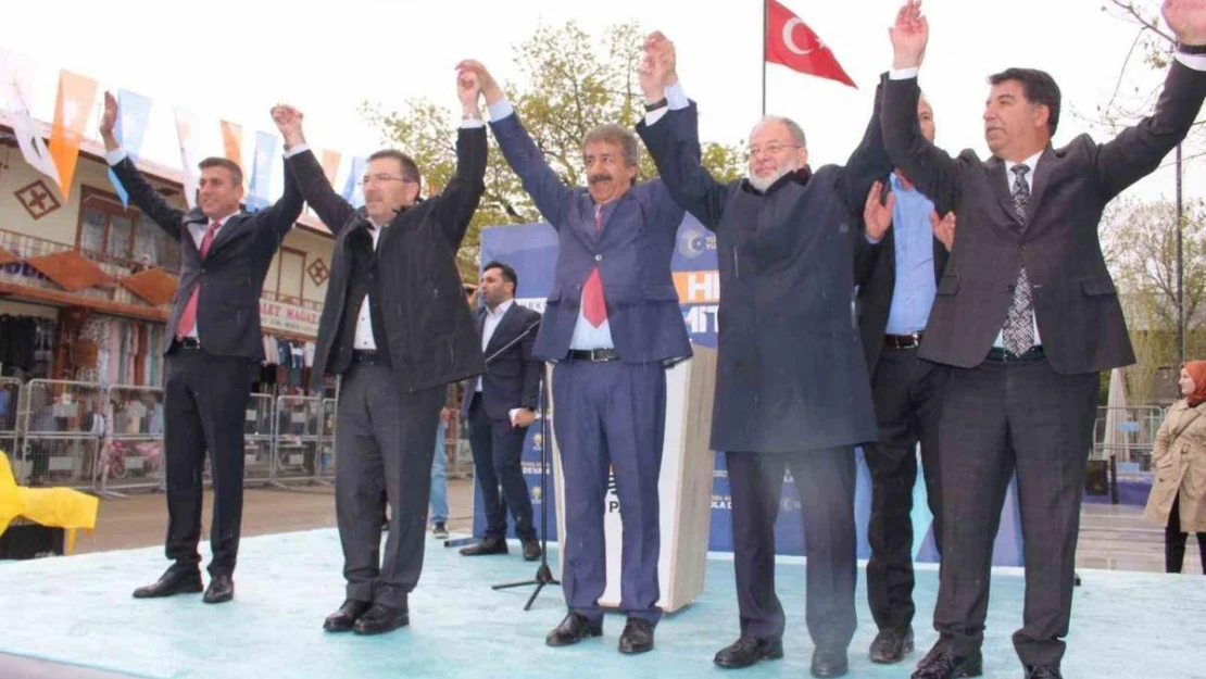 Ak Parti'den Hınıs çıkarması