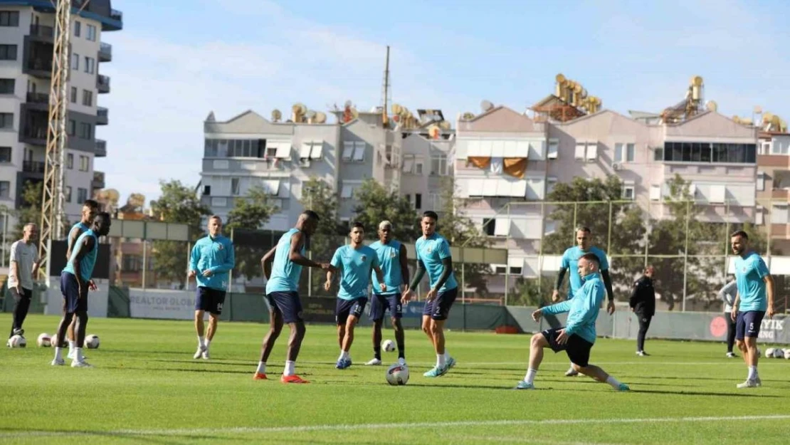 Alanyaspor'da Başakşehir maçı hazırlıkları tamamlandı