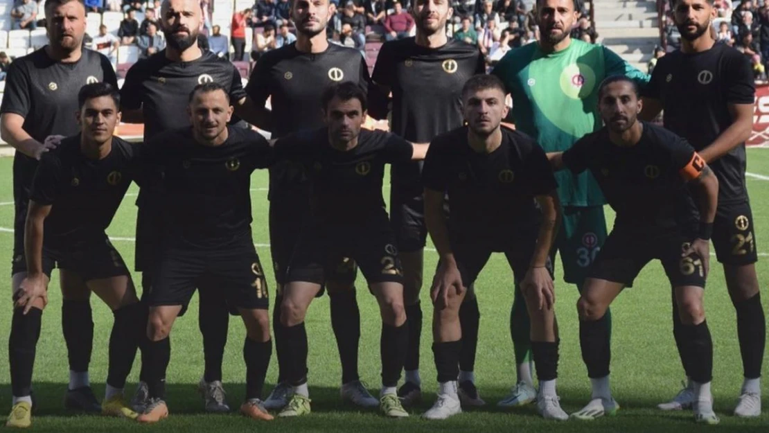 Anadolu Üniversitesi play-off'u bırakmıyor