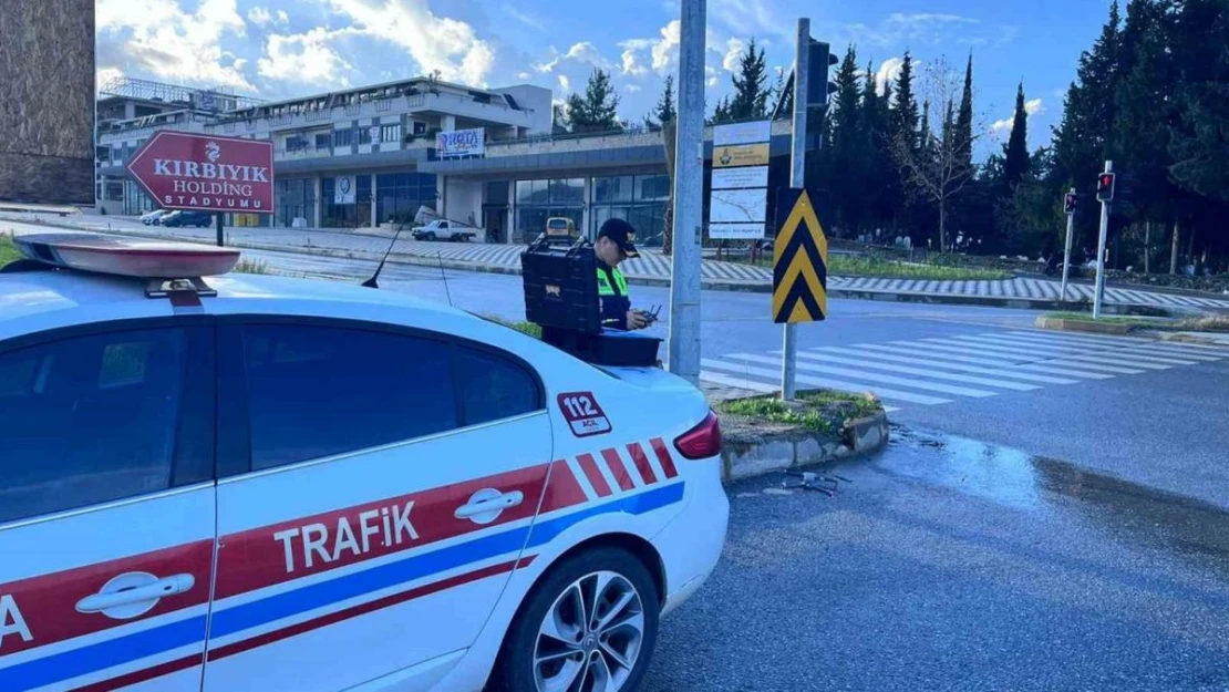 Antalya'da jandarmadan dronlu cep telefonu denetimi