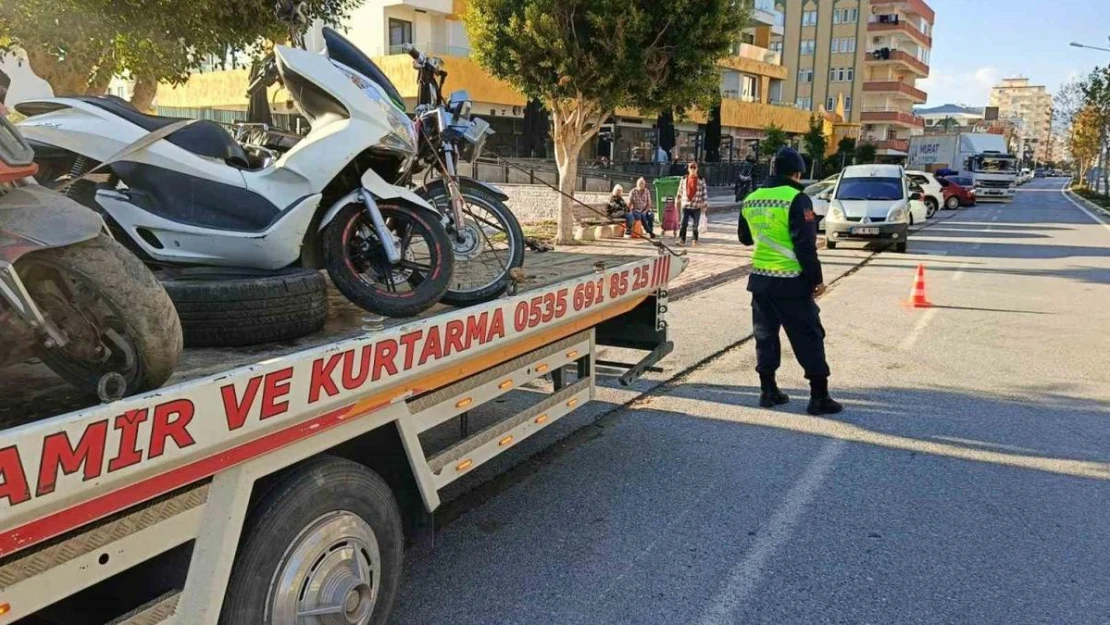 Antalya'da jandarmadan motosiklet denetimi