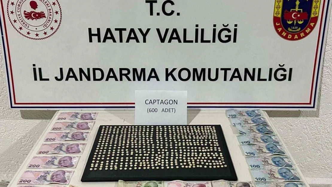 Arsuz'da 600 adet uyuşturucu hap ele geçirildi