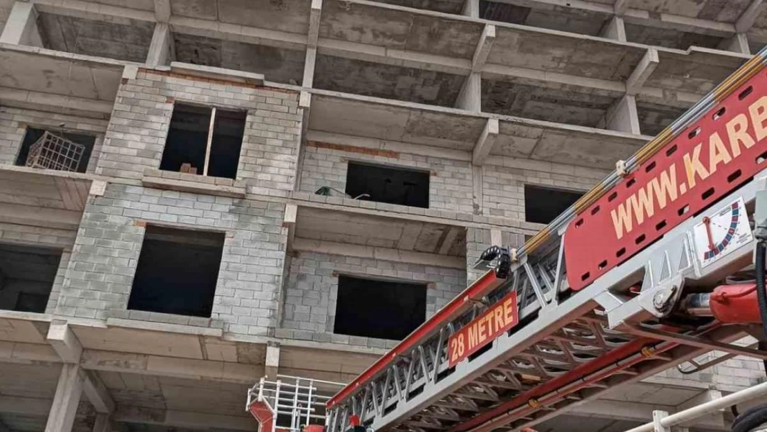 Asansör boşluğuna düşen inşaat işçisi hayatını kaybetti