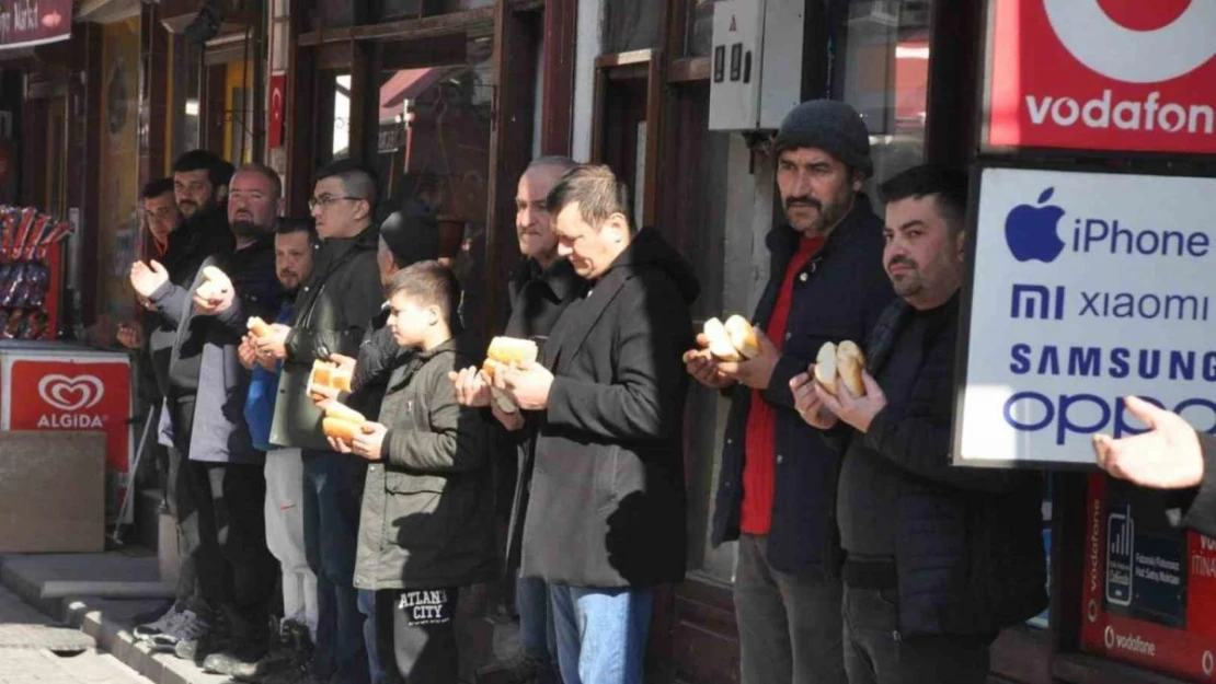 Asırlık geleneğe katılmak için İstanbul'dan Mudurnu'ya geldiler