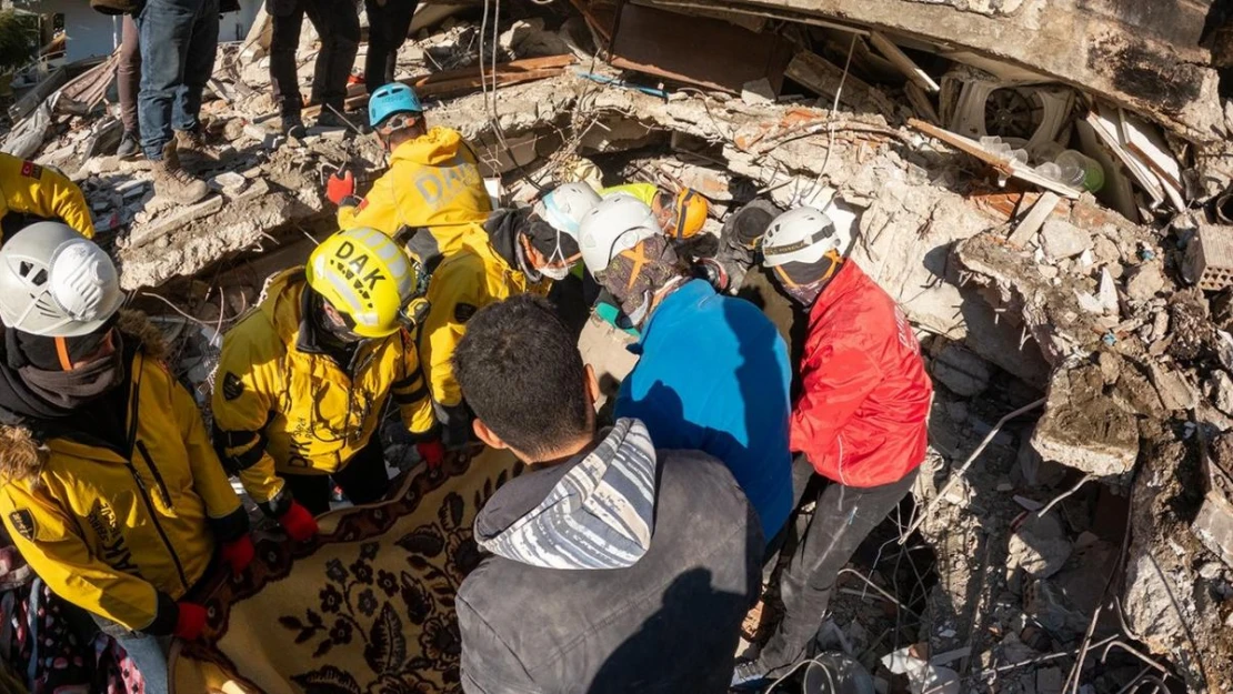 Asrın felaketinde görev alan DAK ekibi, asılsız paylaşımlara itibar edilmemesini istedi