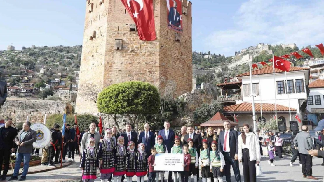 Atatürk'ün Alanya'ya gelişinin 89. yıl dönümü törenle kutlandı