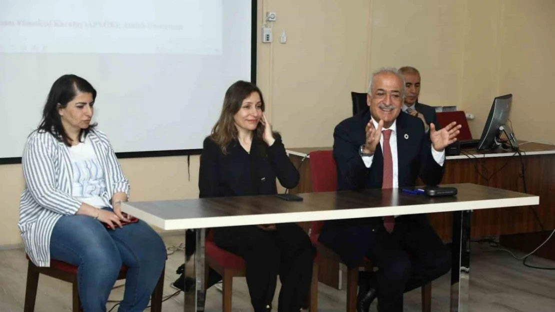 Atatürk Üniversitesi'nde projeler masaya yatırıldı