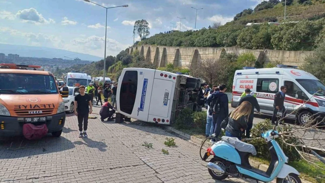 Aydın'da şehiriçi yolcu minibüsü devrildi, çok sayıda kişi yaralandı