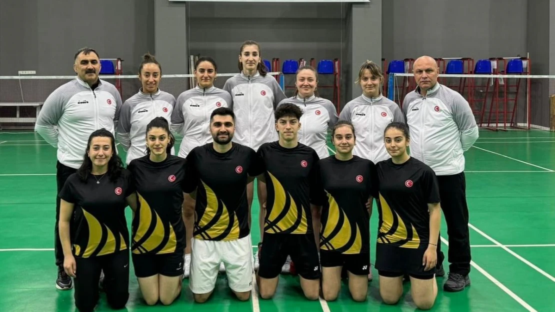 Badminton A Milli Takımına Erzincan'dan 8 sporcu