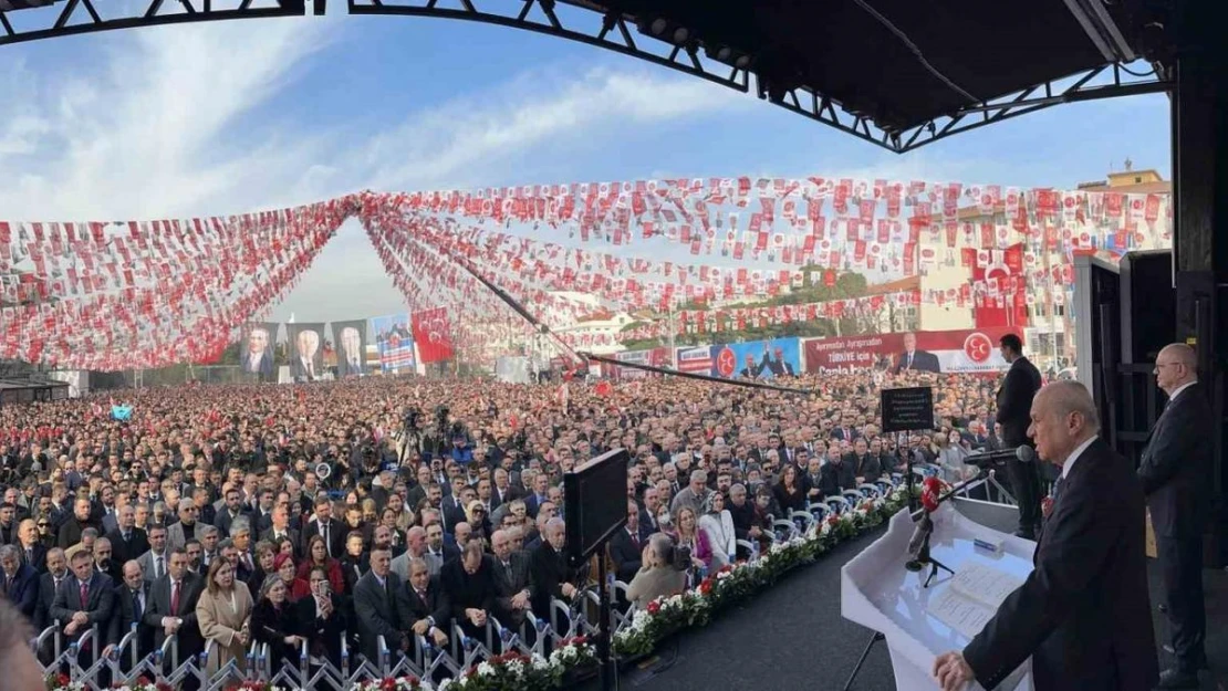 Bahçeli: 'Özgür Bey ateşle oynuyor, Özgür'e sahip çıkın'