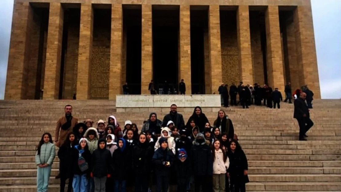 Bahçeşehirli öğrenciler Ankara'yı gezdi