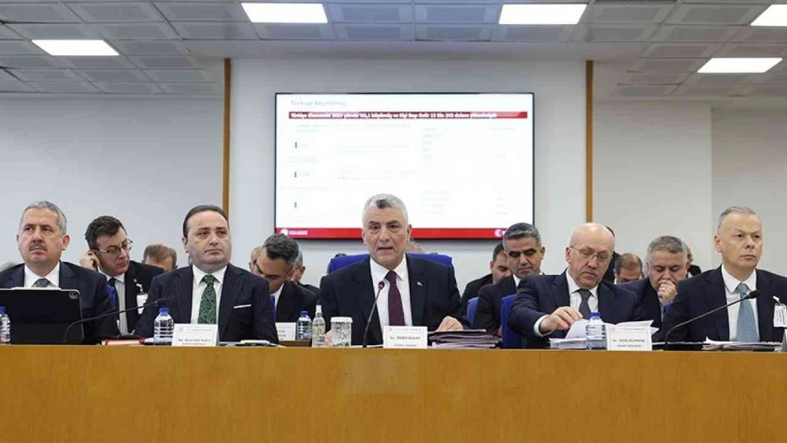 Bakan Bolat: 'Hedefimiz dünyadaki yabancı yatırımlardaki payımızı 2028'e kadar yüzde 1,5'e çıkarmak'