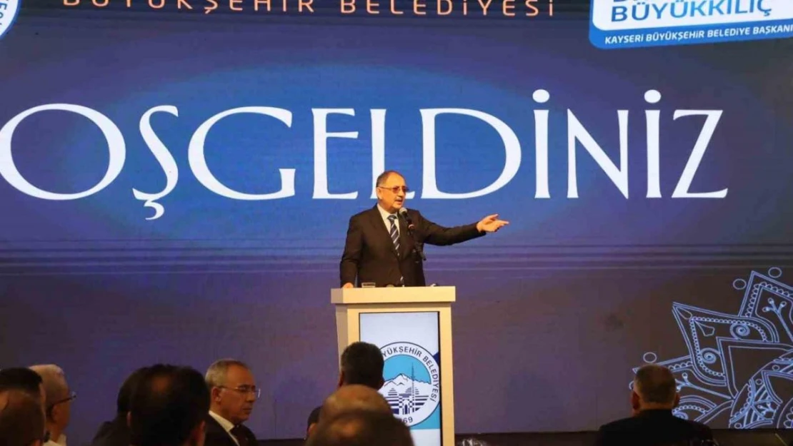 Bakan Özhaseki: 'Deprem bölgelerinde 110 bin kişilik bir işçi ordusu var'