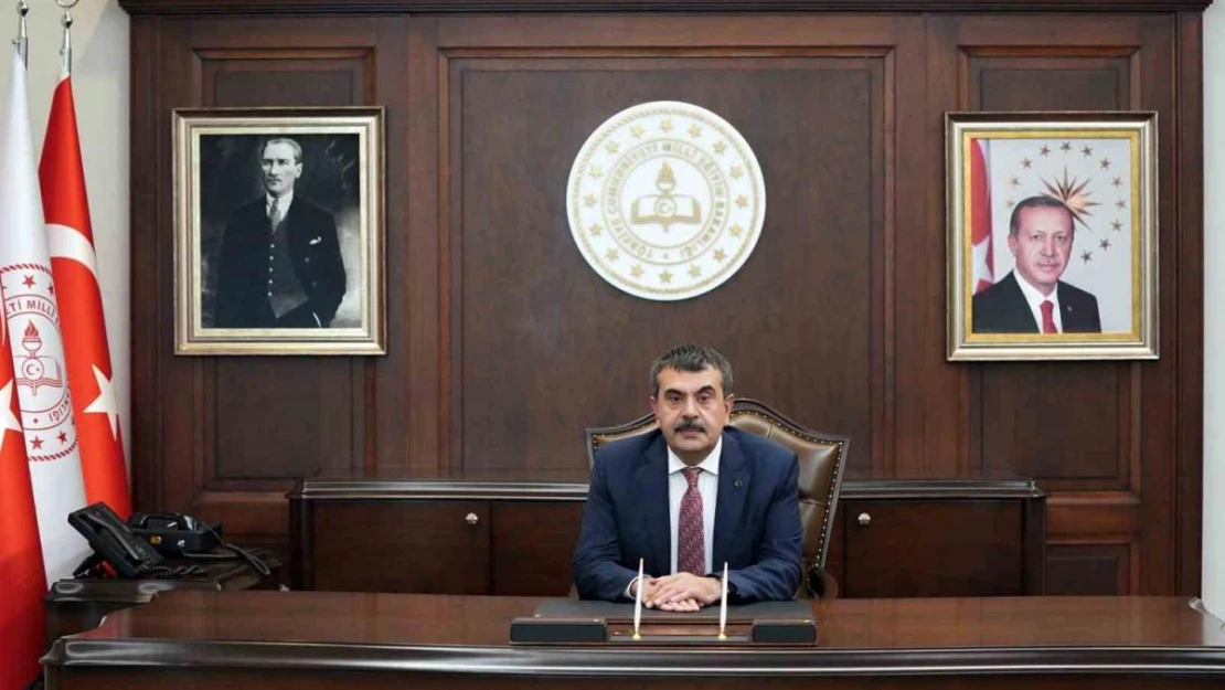 Bakan Tekin Erzurum'a geliyor