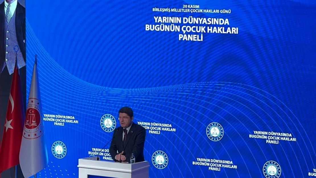 Bakan Tunç: 'Büyük Türkiye ile gurur duyacaksınız'
