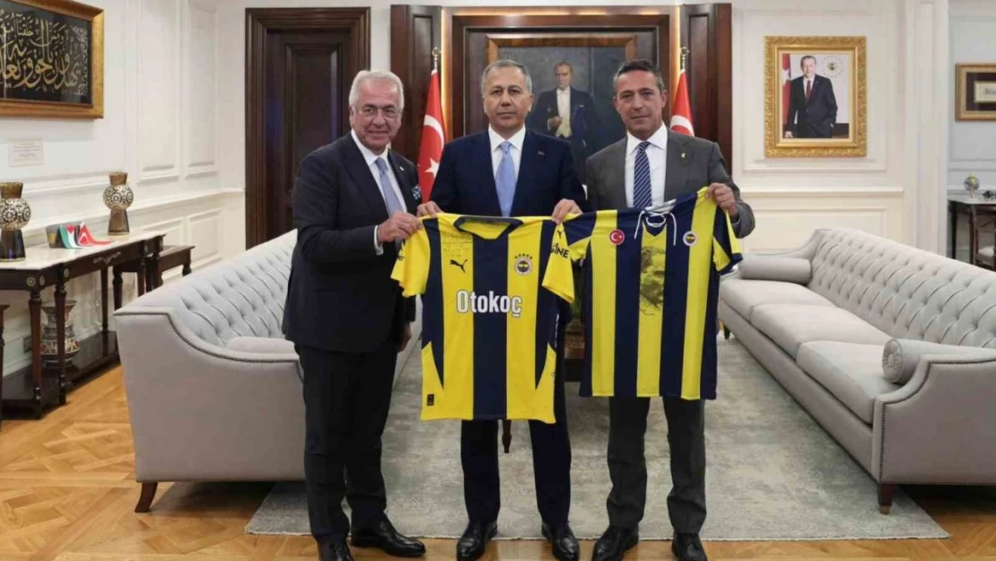 Bakan Yerlikaya, Fenerbahçe Spor Kulübü Başkanı Ali Koç'u kabul etti