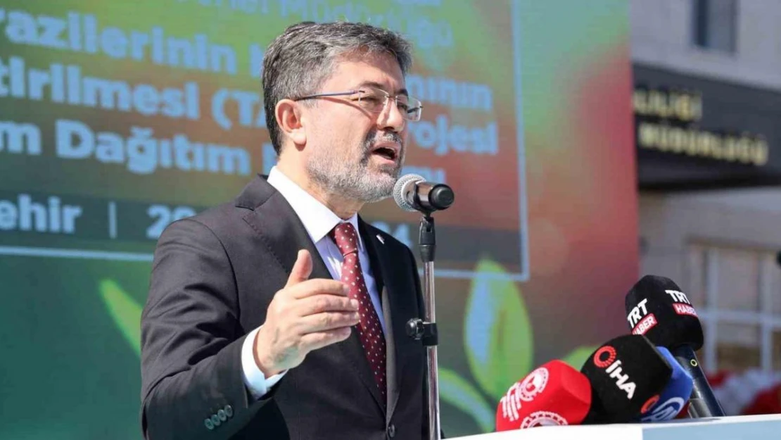 Bakan Yumaklı: 'Yerli ve milli tohum için firmalar çalışıyor'