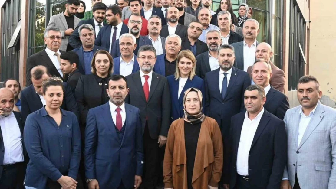 Bakan Yumaklı'dan muhalefete 31 Mart göndermesi