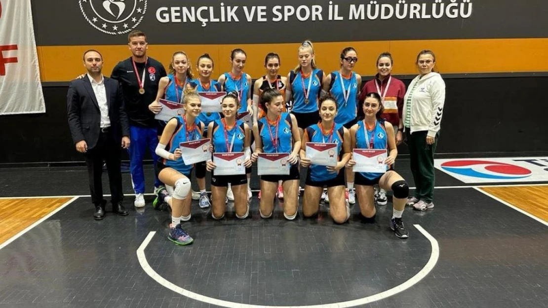 Balıkesir'de Okul Sporları müsabakaları devam ediyor