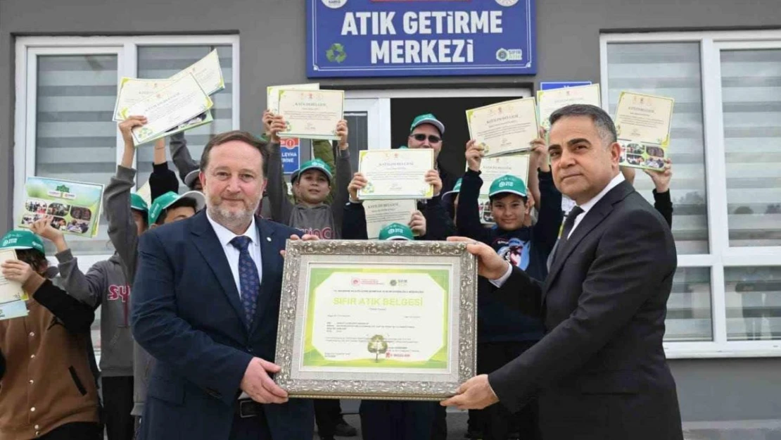 Balıkesir'de Sıfır Atık belgesi alan ilk Belediye Karesi oldu