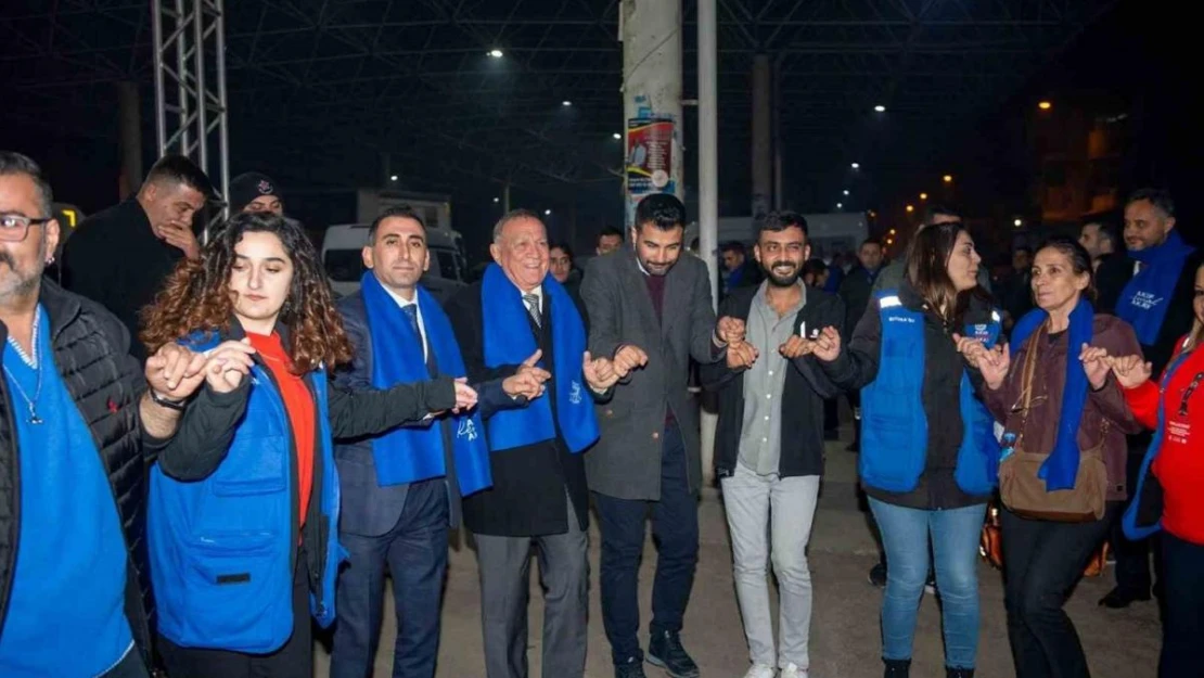 Başkan Akay'dan Şakirpaşa'ya iki müjde