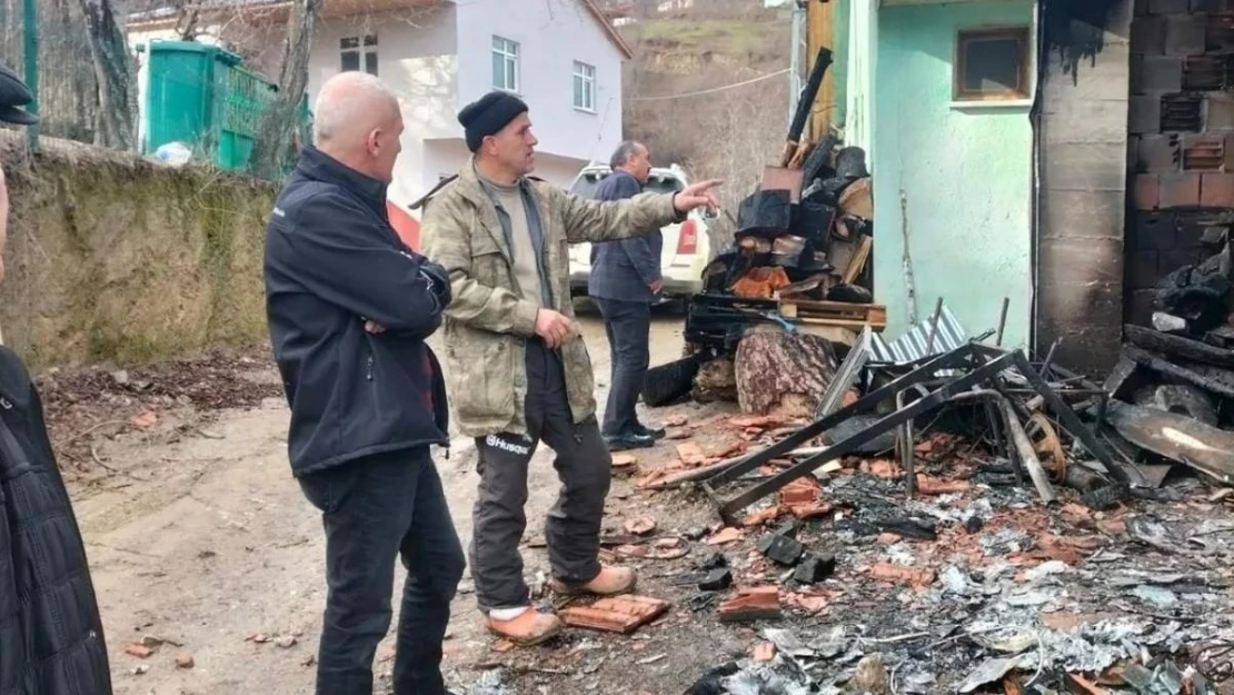 Başkan Altıkulaç, evleri yanan ailelere 'geçmiş olsun' ziyaretinde bulundu