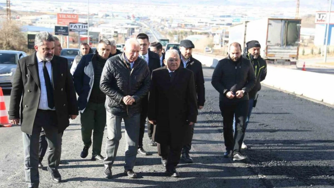 Başkan Büyükkılıç: 'OSB'deki yolumuzu pırıl pırıl yaptık'