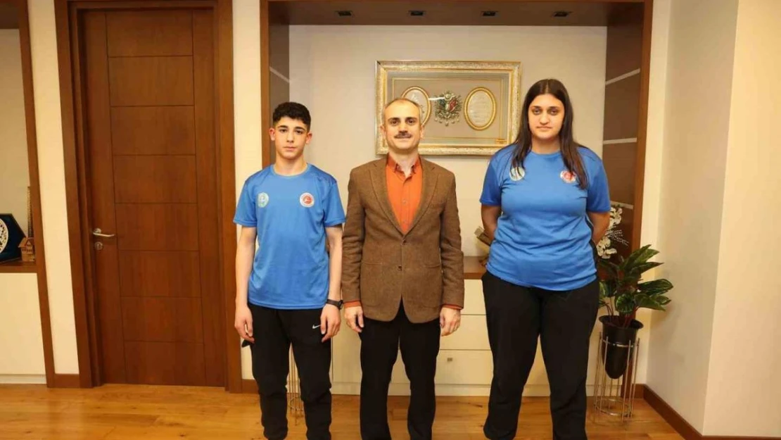 Başkan Çiftçi, şampiyon sporcuları ağırladı