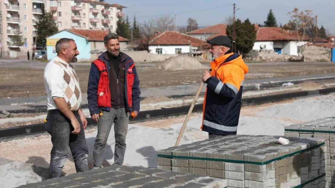 Başkan Çolakbayrakdar: 'Kocasinan'ın yeni bulvarı ve yolları,  Türkiye'ye örnek'