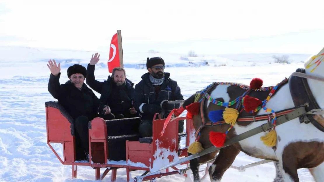 Başkan Faruk Demir Çıldır'da Ardahan'ı tanıttı