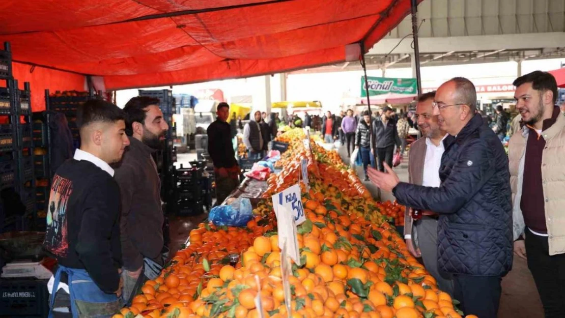 Başkan Kavuş: 'Biz hizmet yolunu milletimizle birlikte yürüyoruz'