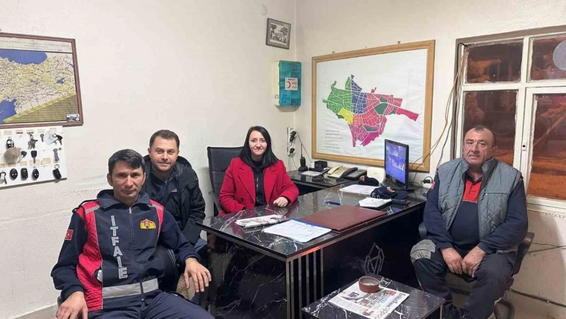 Başkan Tekin, yoğun kar yağışına karşı tedbirleri elden bırakmadı