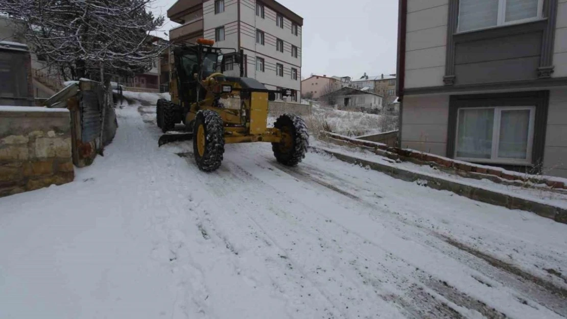 Bayburt'ta karla mücadele çalışması