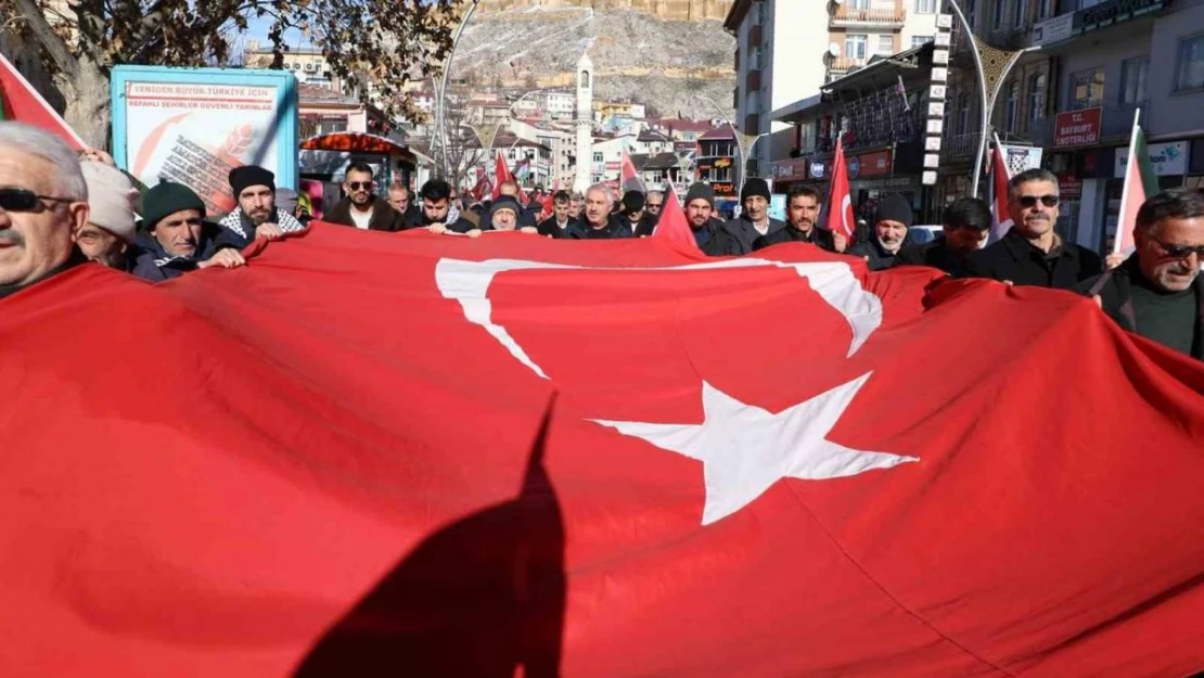 Bayburt'ta şehitler anıldı, Gazze için acil ateşkes çağrısı yapıldı