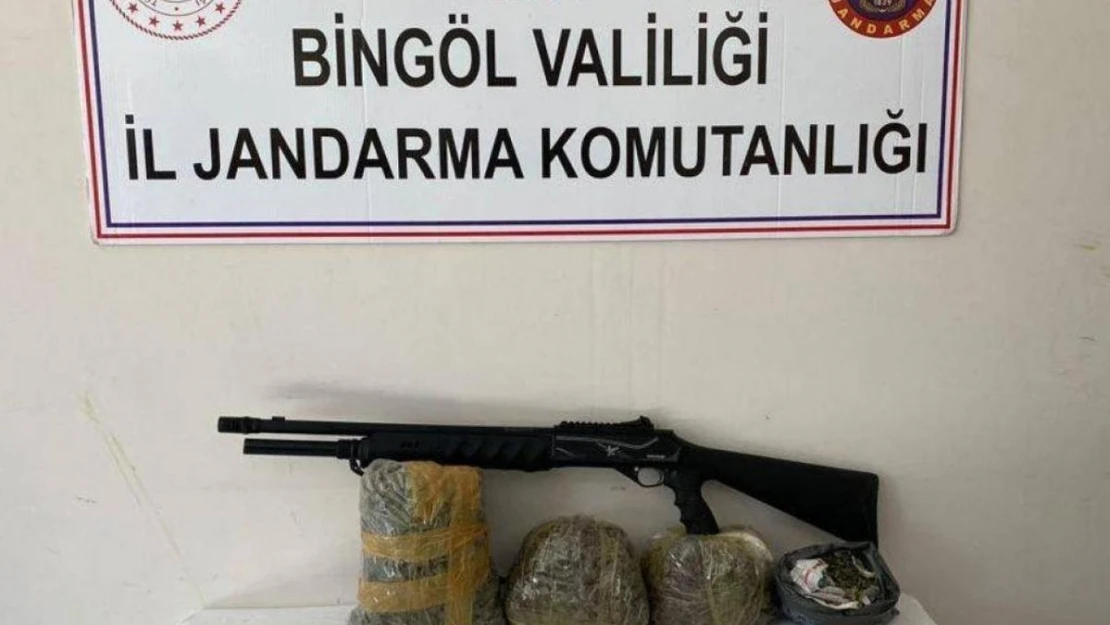 Bingöl'de 13 yıldır firari olan şahıs köy evinde yakalandı