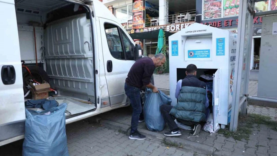 Bingöl'de iki haftada 3 ton 652 kilo tekstil atığı toplandı