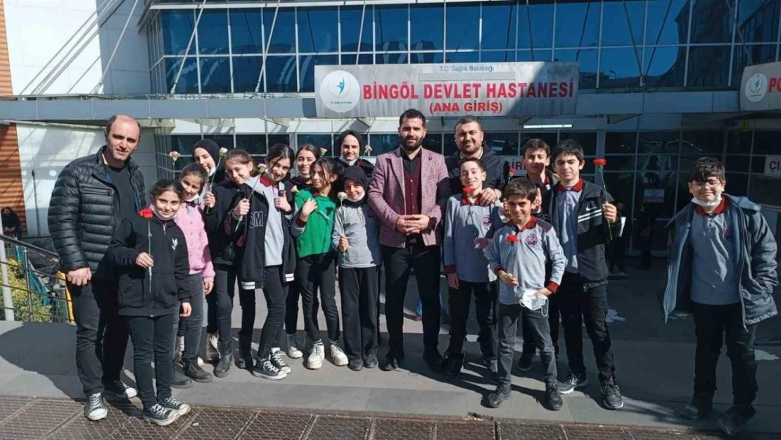 Bingöl'de öğrencilerden anlamlı etkinlik