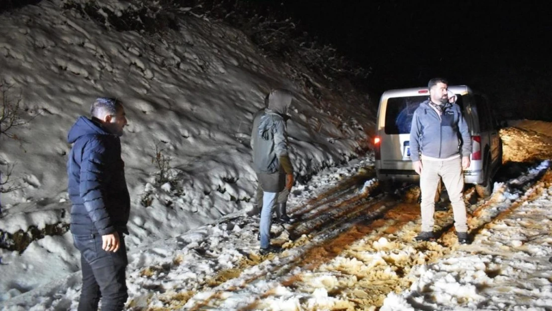 Bitlis'te mahsur kalan 10 kişi İl Özel İdare tarafından kurtarıldı