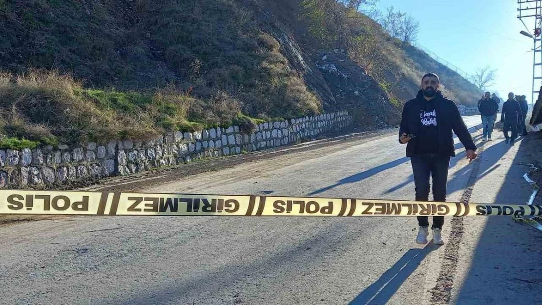 Bitlis'te toprak kayması