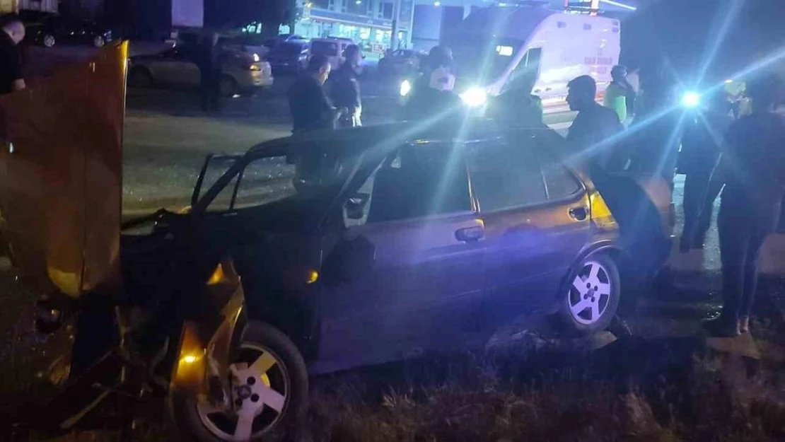 Bitlis'te trafik kazası: 4'ü çocuk 8 yaralı