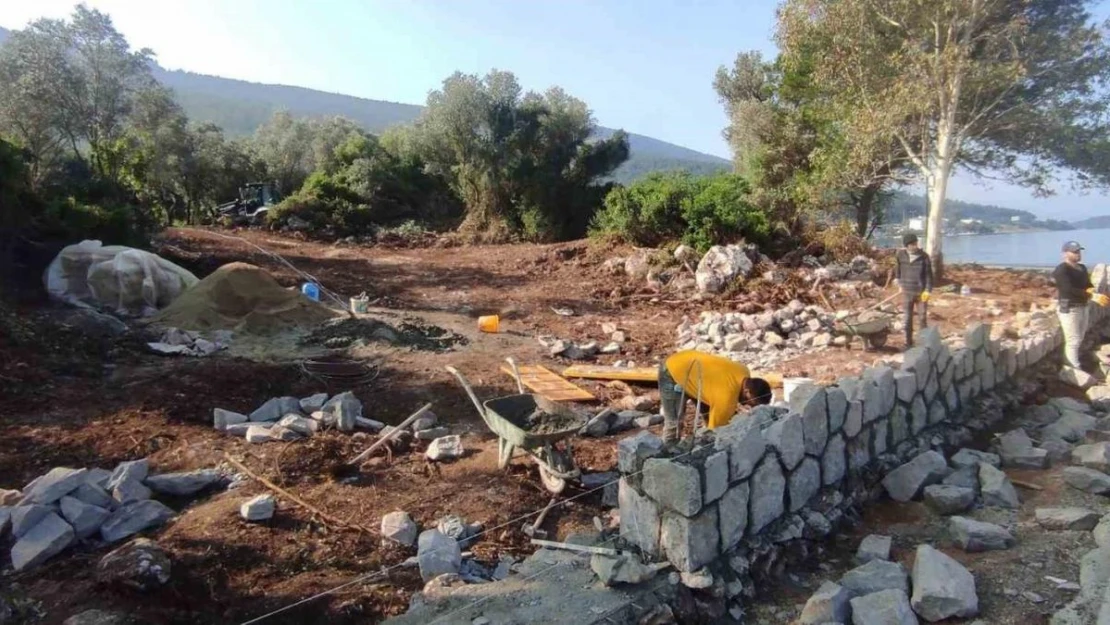 Bodrum'da kesin korunacak hassas alanı kaçak yapılarla doldurdular