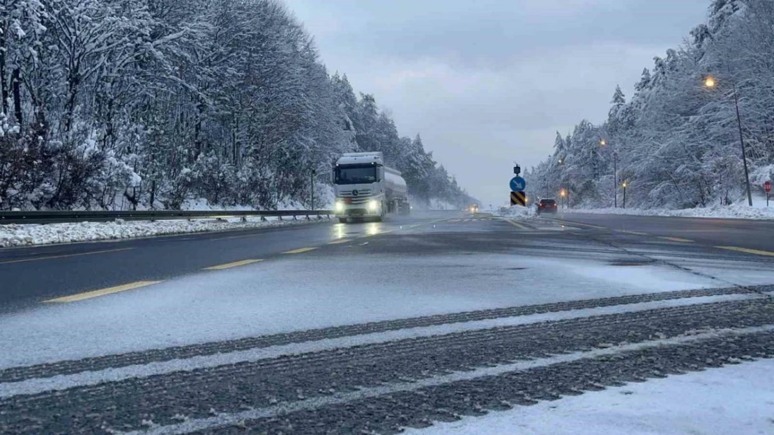 Bolu Dağı geçişinde ulaşım rahat sağlanıyor