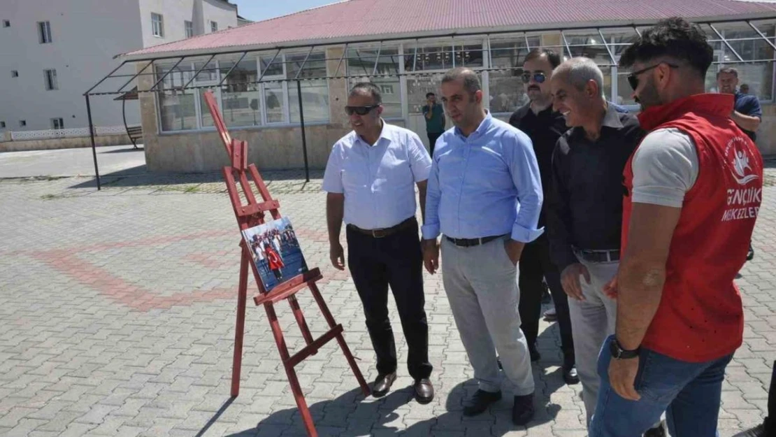 Bulanık'ta '15 Temmuz Fotoğraf Sergisi'