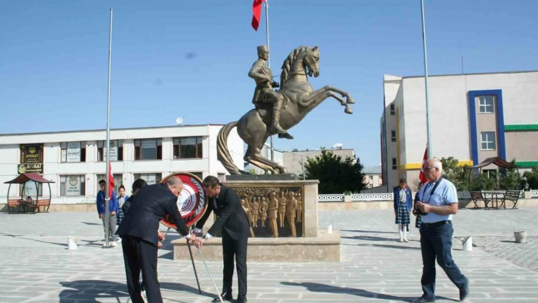 Bulanık'ta İlköğretim Haftası kutlandı