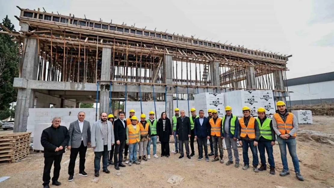 Buldan'ın yeni itfaiye hizmet binasında çalışmalar sürüyor