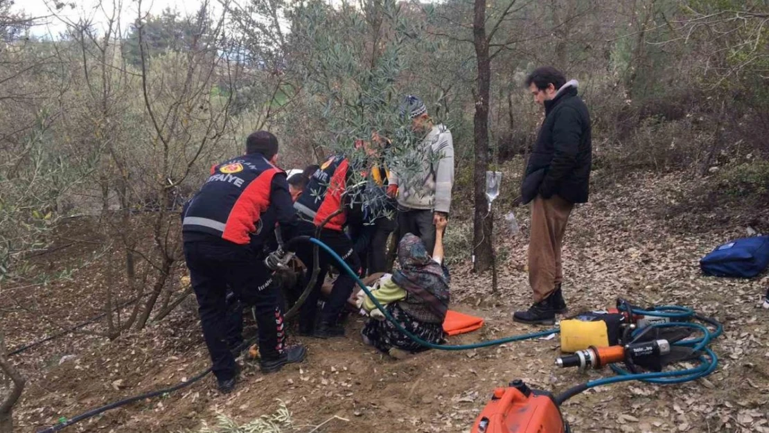 Burdur'da çapa makinesine ayağını kaptıran adam ekipler tarafından kurtarıldı