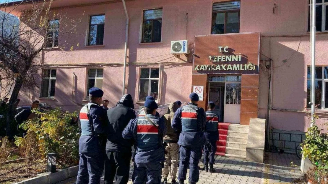 Burdur'da yakalanan 12 şahıs cezaevine gönderildi