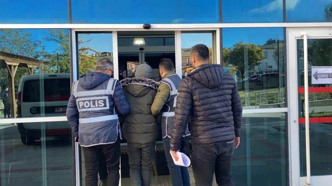 Burdur Emniyeti'nin asayiş uygulamalarında yakalanan 33 şahıs tutuklandı